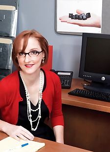 सेक्स छवियाँ लाल बालों वाली कार्यालय महिला लैला Redd बेकार है, blowjob , hardcore 